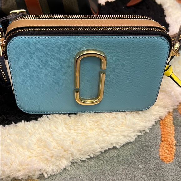 Marc Jacobs Handbags - Marc Jacobs Blue Crossbody Bag